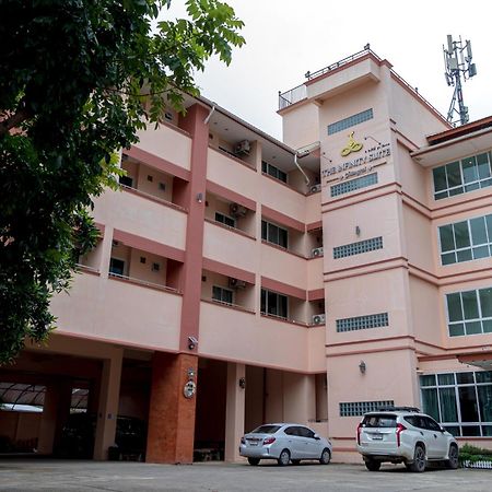 The Infinity Suite Chiangrai Τσιανγκ Ράϊ Εξωτερικό φωτογραφία