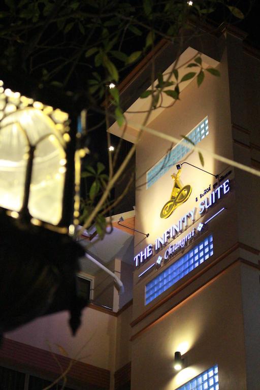 The Infinity Suite Chiangrai Τσιανγκ Ράϊ Εξωτερικό φωτογραφία